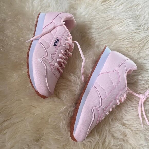 NEW FILA Women 8 Cress Casual  Comfy Sneakers Athletic Shoes in Pink Blush - Picture 2 of 4